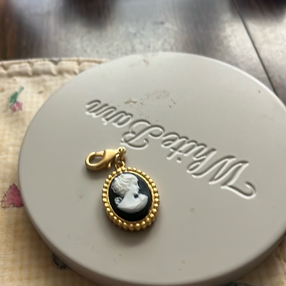 Cameo charm never worn in package